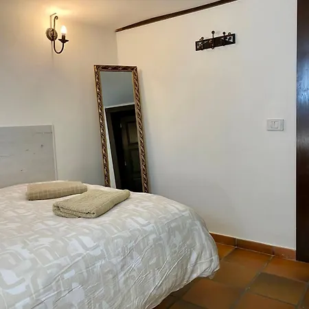 Rural Self Check In 24h Вилафлор